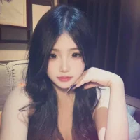 Momolith_616